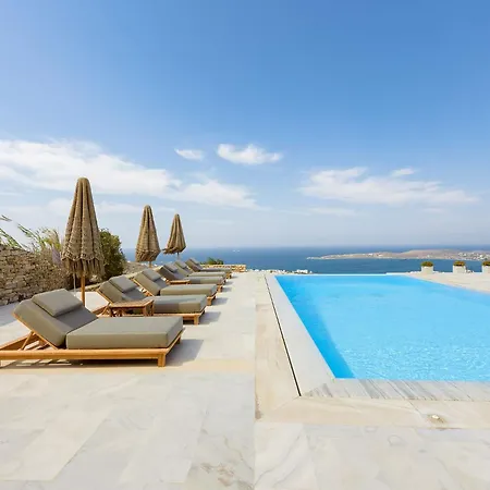 Tluxuryvilla